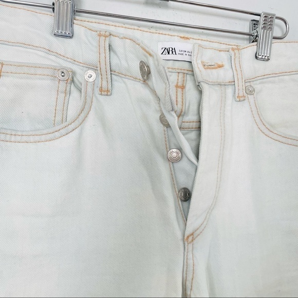 Zara button fly high rise straight leg jeans - Picture 2 of 4